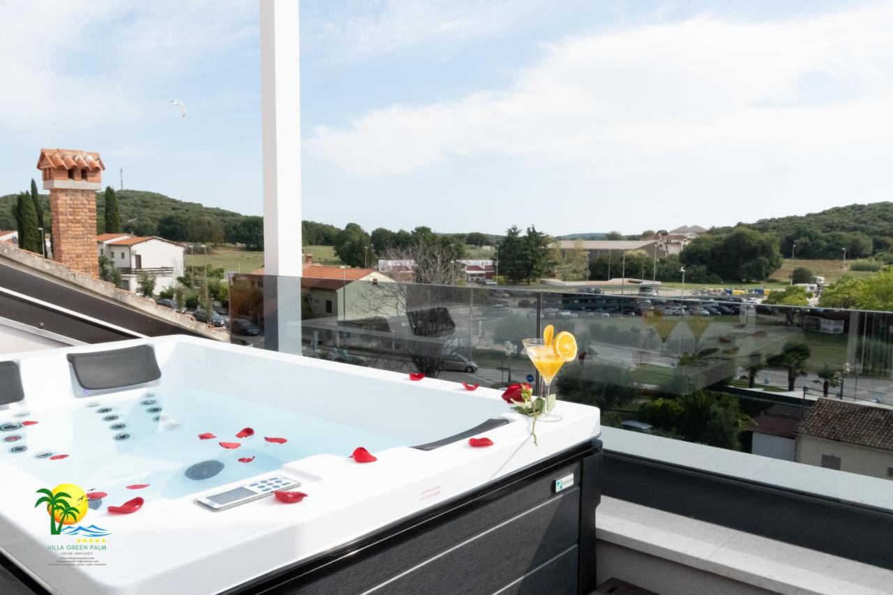 Villa Green Palm Vrsar Exteriér fotografie